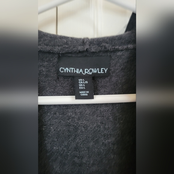 Cynthia Rowley merino hooded sweater vest - Picture 3 of 5